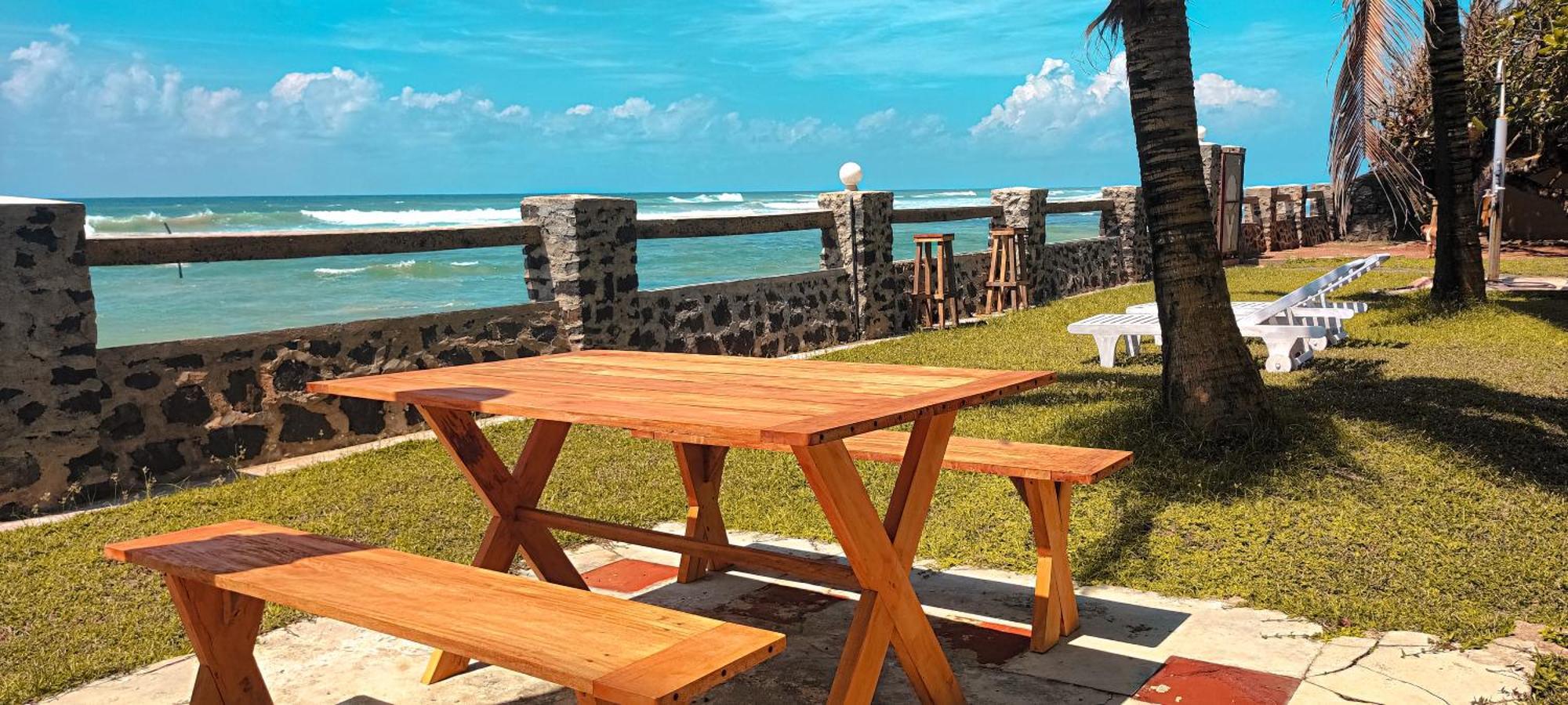 Nu-Vin Beach Hotel อาฮานกามา ภายนอก รูปภาพ