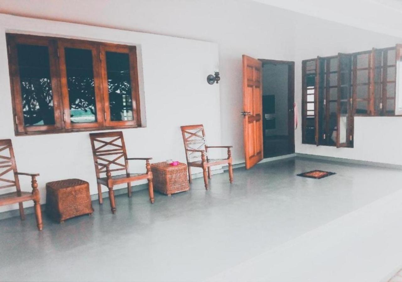 Nu-Vin Beach Hotel อาฮานกามา ภายนอก รูปภาพ