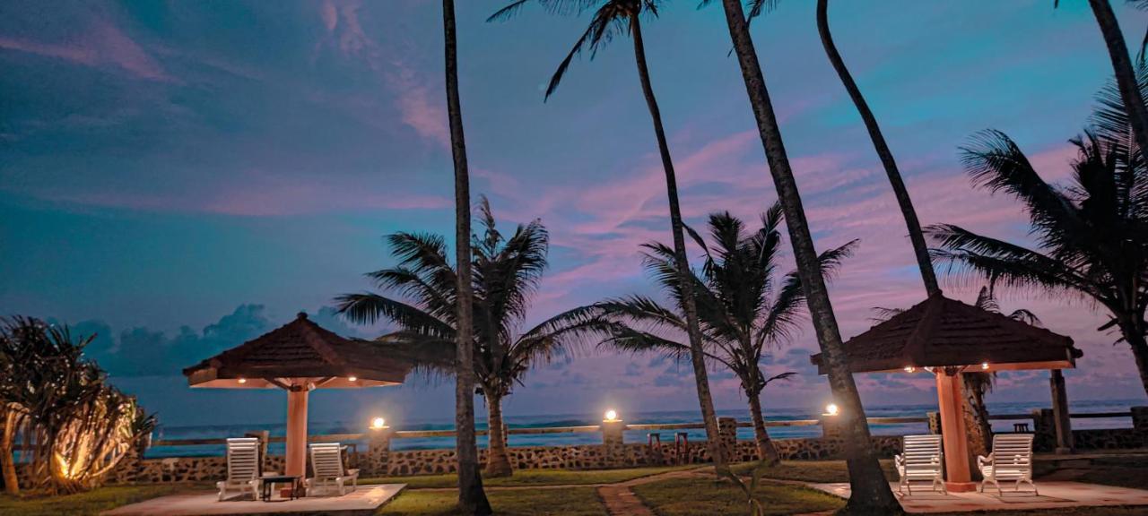 Nu-Vin Beach Hotel อาฮานกามา ภายนอก รูปภาพ